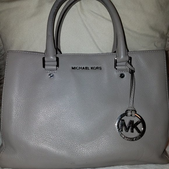 Michael Kors Houston Double Zip Leather Satchel - Picture 1 of 12